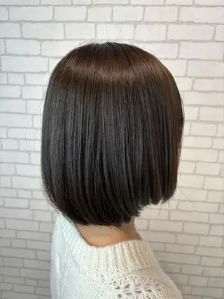 カラー 篠田 綾乃のヘアスタイル