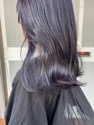 セミロング miloc かおりのヘアスタイル