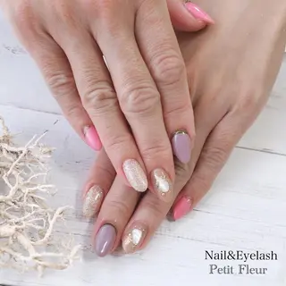 ネイル Petit Fleur所属・青柳 亜梨奈のマツエク・マツパデザイン