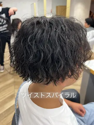 ミディアム パーマ メンズ 🪐メンズ特化 ヤマクラ　タイキのヘアスタイル