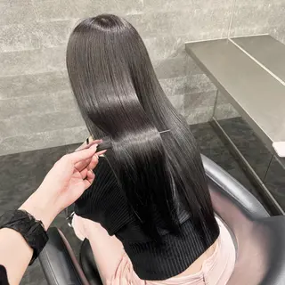 カラー SKNOW所属・艶カラー🤍/ 韓国ヘア🎀めいのヘアスタイル