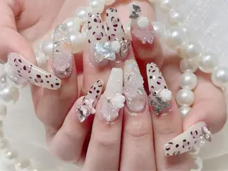 ネイル RIn 🎀のネイルデザイン