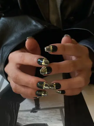 ネイル shion .のネイルデザイン