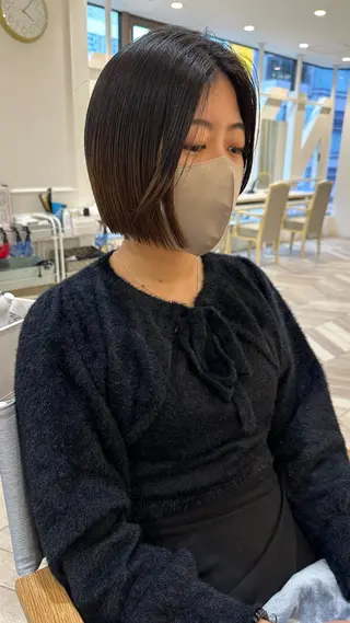 ショート ベージュ/レイヤー カット🤍Rieのヘアスタイル