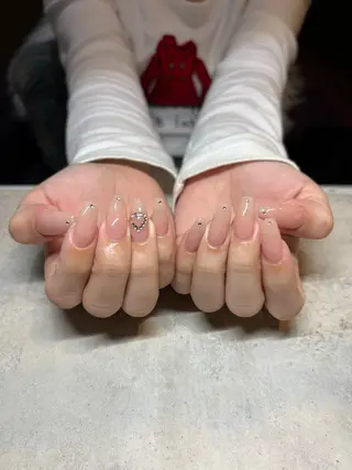 ネイル Miyu(ミユ) 【 cutill 】のネイルデザイン