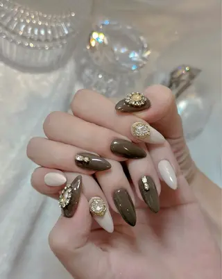 ネイル NailSalon✨ Écrinエクランのネイルデザイン