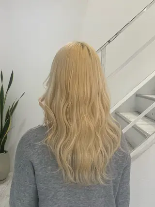 ロング カラー TIDEHAIR YUKINAのヘアスタイル