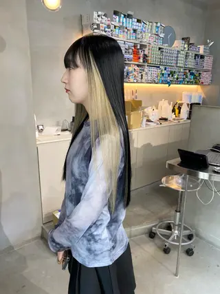 ロング カラー qulim所属・前橋 姫奈のヘアスタイル
