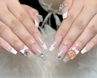 ネイル Julli NailStudioのネイルデザイン