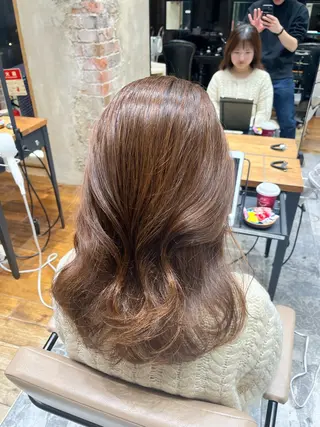 ロング 顔まわりカット 前髪カット安井楽人のヘアスタイル