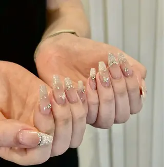 ネイル 惠 美奈のネイルデザイン