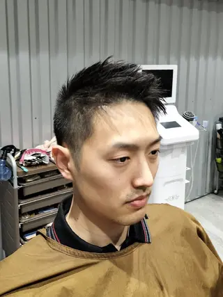 ショート センス本店所属・大沼 達郎のヘアスタイル