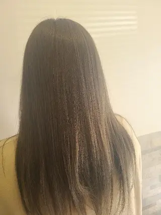 カラー ムラヤマ ユウキのヘアスタイル