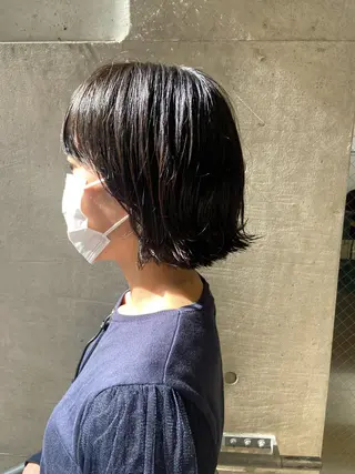ショート なつめ🐶ショート ベージュカラーのヘアスタイル