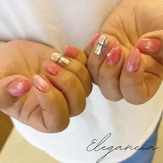 カラー ネイル Elegancia. Hiromiのネイルデザイン