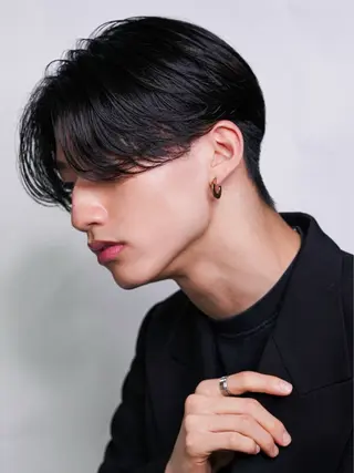 ショート MEN'S HAIR SENSE BLUE渋谷宇田川交番前所属・モモ 渋谷メンズ特化美容師のヘアスタイル