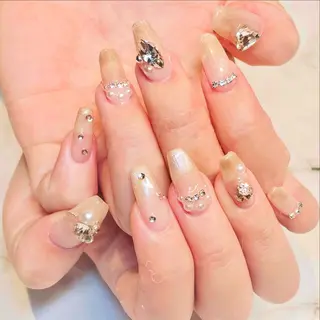 ネイル bea  merci所属・beamerci🌼 SHIORIのネイルデザイン