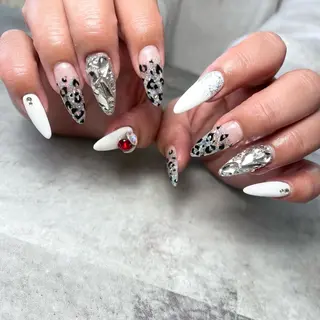 ネイル ネイルサロン Annieのネイルデザイン