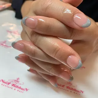 ネイル ネイルリボン 受付スタッフのネイルデザイン