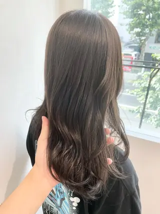 ミディアム カラー 岩戸 新のヘアスタイル
