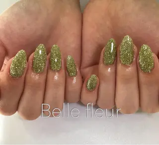 ミディアム ネイル Belle fleurのネイルデザイン