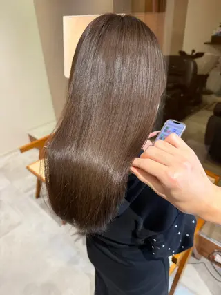 ロング 艶髪/透明感 レイヤー YUKIのヘアスタイル