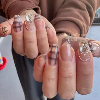 ネイル BY / Mのネイルデザイン