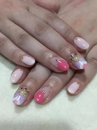 ネイル Sympa 𝓜iwako🐰ᩚのネイルデザイン