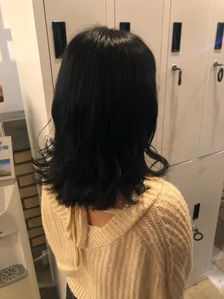 カラー AGREE Momokaのヘアスタイル