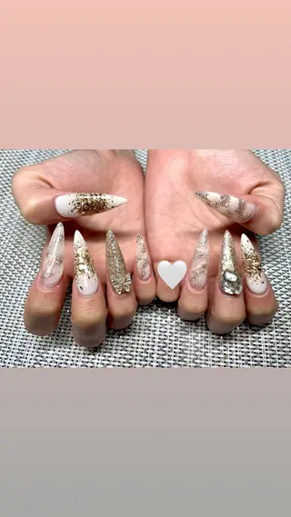 ネイル nailsalon Queen Stellar所属・クイーンステラ mocaのネイルデザイン