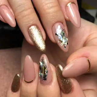 Mirei NAIL 金児のネイルデザイン