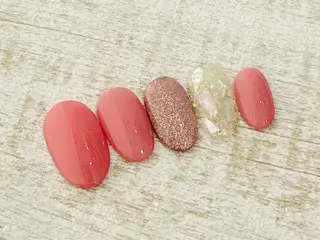 ネイル 月、水、木限定 和泉樹理のネイルデザイン