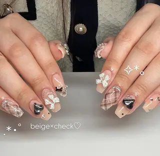 ネイル .*･ﾟCHAM NAIL✧︎*。のネイルデザイン