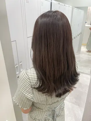 セミロング カラー 女性リピ90%🍨 🩷佐藤みずきのヘアスタイル