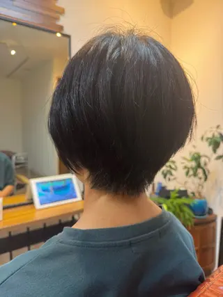 ショート oceano🌎小林 穂乃花のヘアスタイル