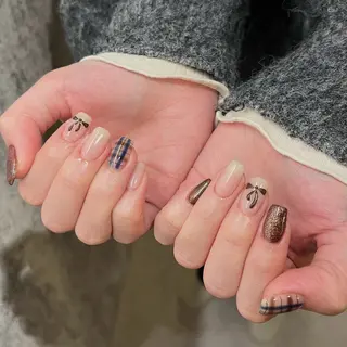 ネイル MORE-NAIL所属・Miki. MORE -NAILのネイルデザイン