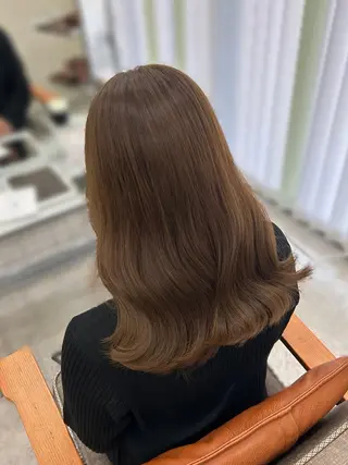 セミロング MIDORI🎀 透明感/ベージュのヘアスタイル