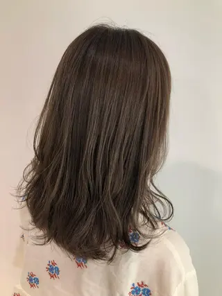 ミディアム カラー scene.池袋所属・scene. haraのヘアスタイル