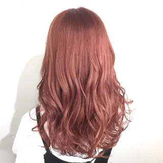 ロング アップシー デイジーのヘアスタイル