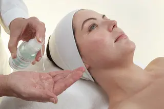 SALON Belluce【ベルーチェ】所属・中村 萌々のエステ・リラクイメージ