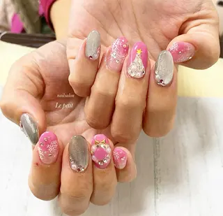 ネイル 石野 広佳のネイルデザイン