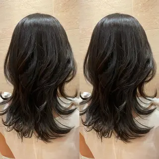 カラー 丸みショート 🩰 MANAMI🪿🤍のヘアスタイル