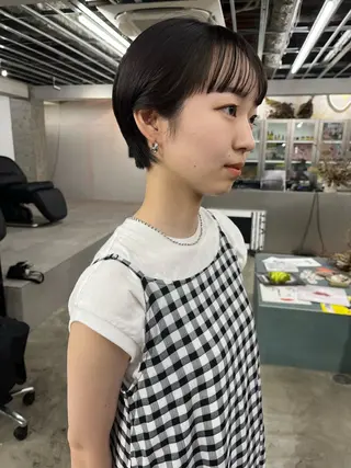 ショート ハイトーン/顔まわり レイヤー/YUKAのヘアスタイル