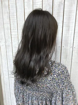 セミロング カラー ケアブリーチ 坪井佑樹のヘアスタイル