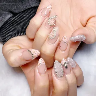 ネイル 🌈Yun nail hyejin💋のネイルデザイン