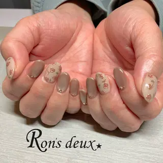 ネイル Ron's deux所属・Ron's deux ふじまきのネイルデザイン