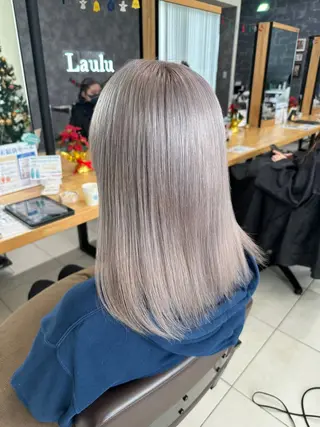 セミロング SHUN/ブリーチ/ カラー/臼井/佐倉のヘアスタイル