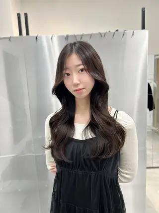 ロング LOMKH所属・シールエクステ/ レイヤー/タツヤのヘアスタイル