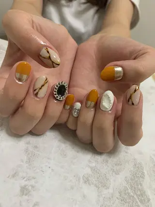 ネイル 竹本 愛のネイルデザイン