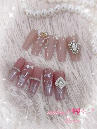 ネイル RiLion💗 Risa🦋💜のネイルデザイン